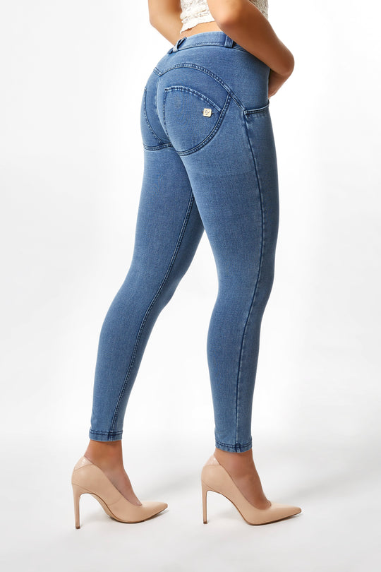 WR.UP® Denim - Classic Rise Ankle - Light Blue Rinse