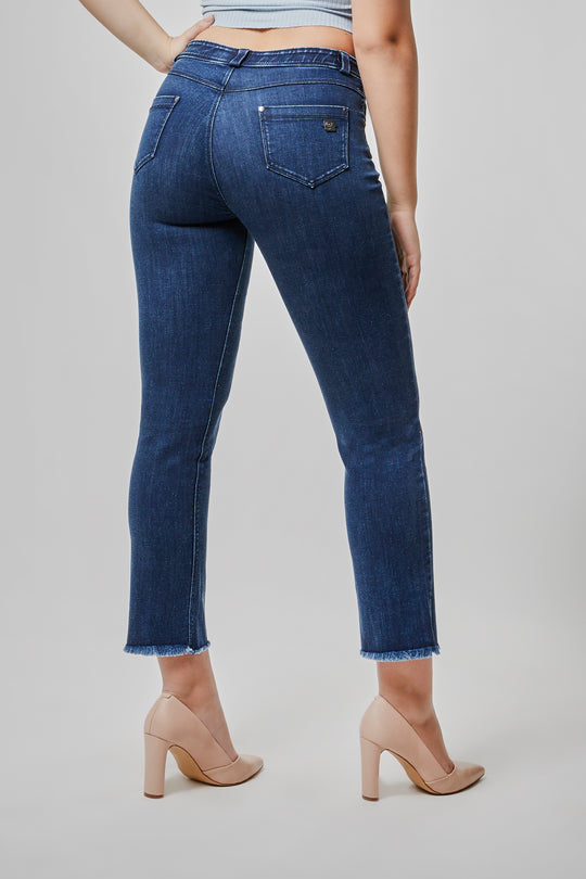 FREDDY FIT - Classic Rise Denim Cropped Frayed Flare - Dark Rinse