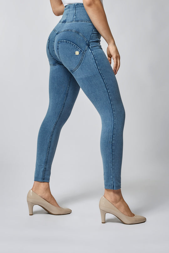 WR.UP® Denim - High Rise Ankle Front Pockets - Medium Rinse